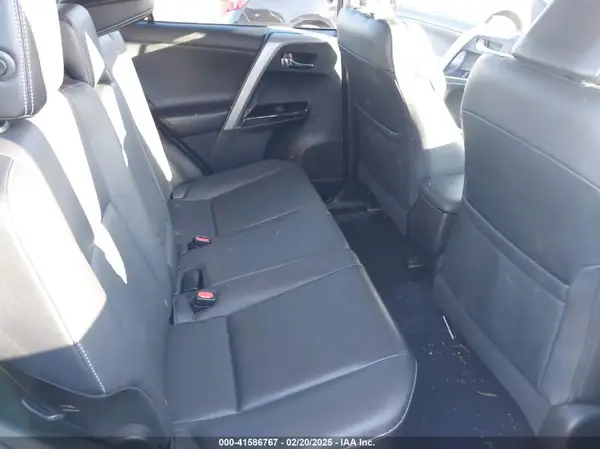 2T3DFREV2GW469671 2016 TOYOTA RAV 4 - Image 8