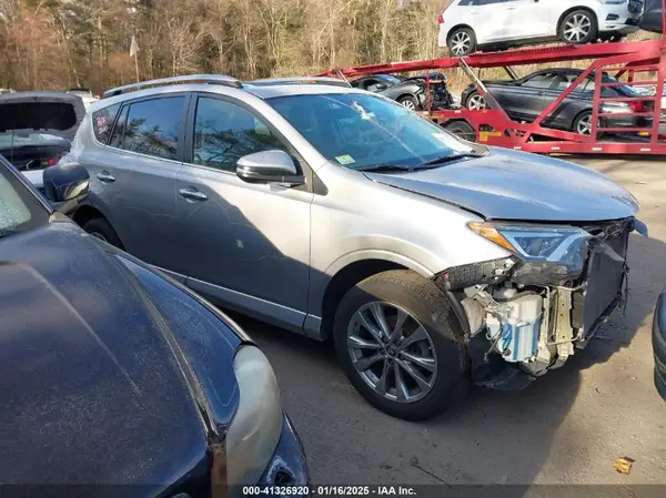 2T3DFREV2HW586605 2017 TOYOTA RAV 4 - Image 1