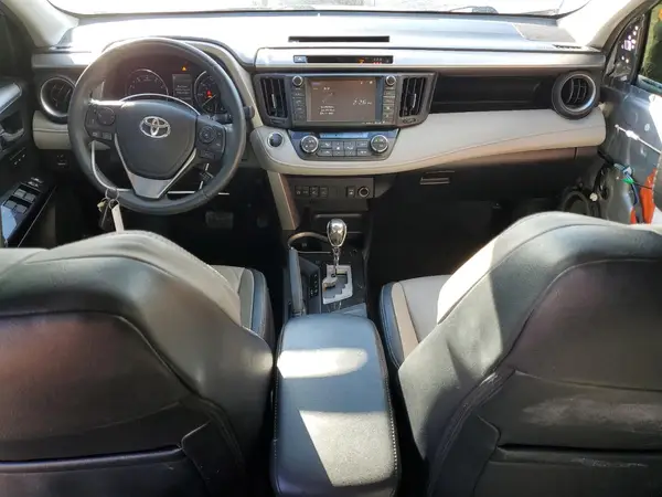 2T3DFREV2HW616573 2017 TOYOTA RAV 4 - Image 8