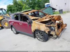 2T3DFREV2JW714931 2018 TOYOTA RAV 4
