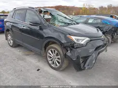 2T3DFREV2JW725363 2018 TOYOTA RAV 4