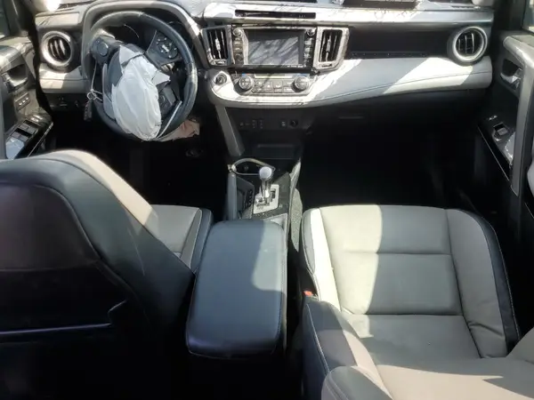 2T3DFREV2JW762316 2018 TOYOTA RAV 4 - Image 8