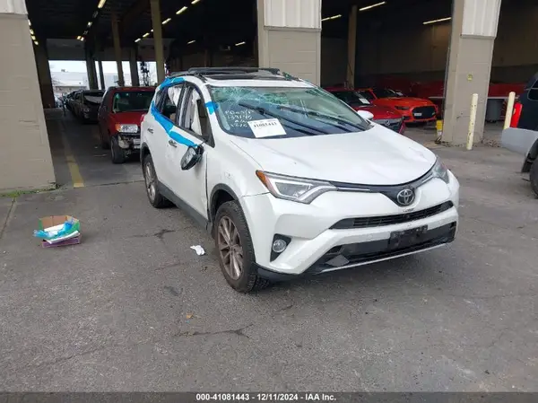 2T3DFREV3GW449817 2016 TOYOTA RAV 4 - Image 1
