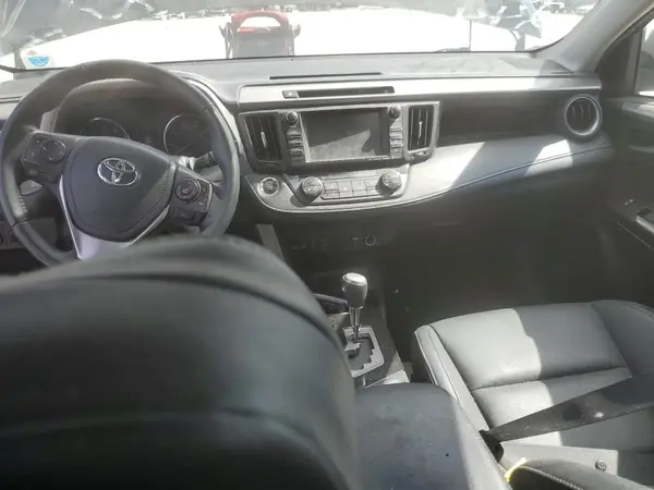2T3DFREV3GW516223 2016 TOYOTA RAV 4 - Image 8