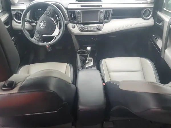 2T3DFREV3HW547263 2017 TOYOTA RAV 4 - Image 8