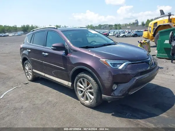 2T3DFREV3HW568565 2017 TOYOTA RAV 4 - Image 1