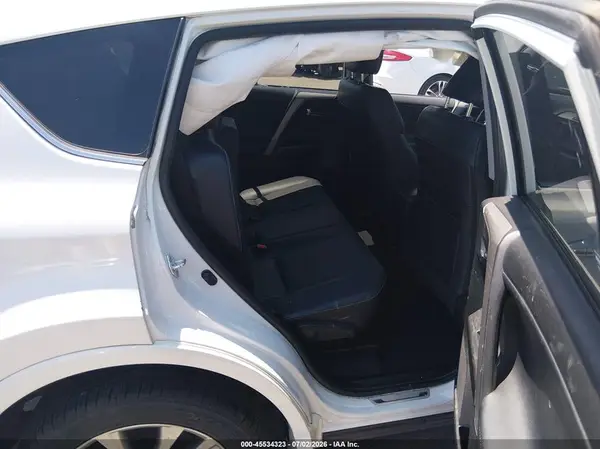 2T3DFREV3HW664700 2017 TOYOTA RAV 4 - Image 8
