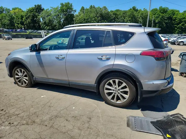 2T3DFREV3HW680962 2017 TOYOTA RAV 4 - Image 2
