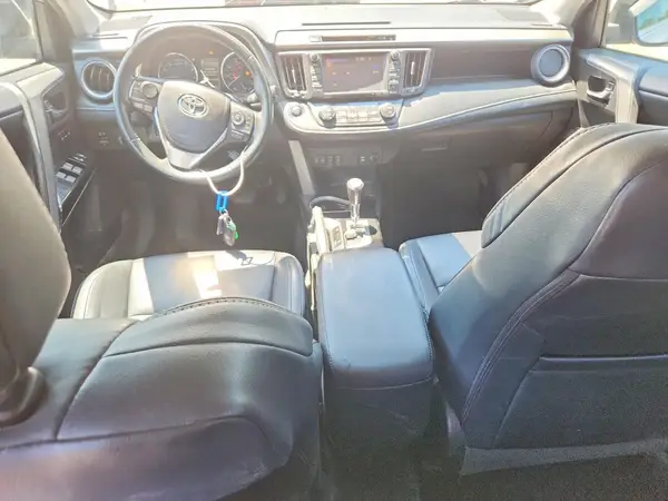 2T3DFREV3HW680962 2017 TOYOTA RAV 4 - Image 8
