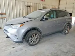 2T3DFREV3JW724450 2018 TOYOTA RAV 4