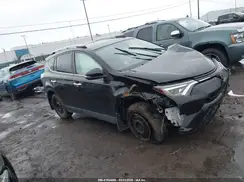 2T3DFREV3JW787516 2018 TOYOTA RAV 4