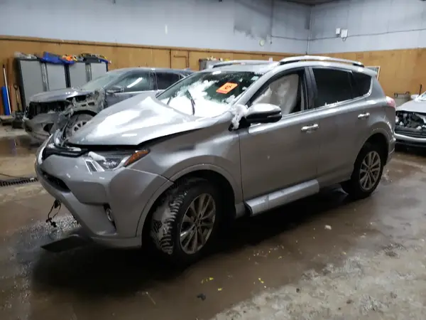 2T3DFREV4HW569255 2017 TOYOTA RAV 4 - Image 1