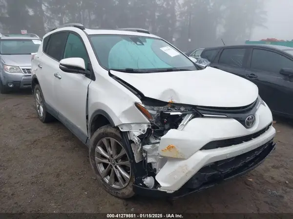 2T3DFREV4HW572317 2017 TOYOTA RAV 4 - Image 1
