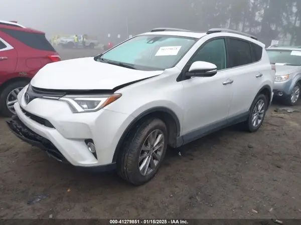 2T3DFREV4HW572317 2017 TOYOTA RAV 4 - Image 2