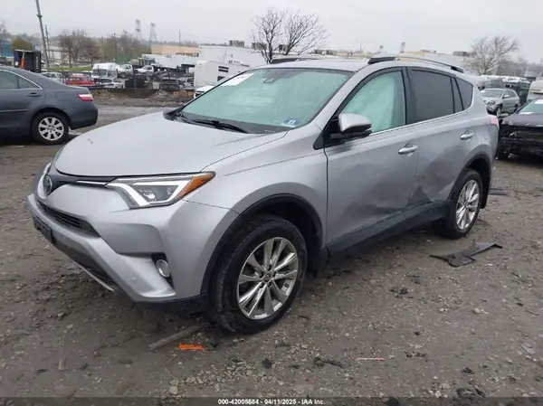 2T3DFREV4HW576142 2017 TOYOTA RAV 4 - Image 1