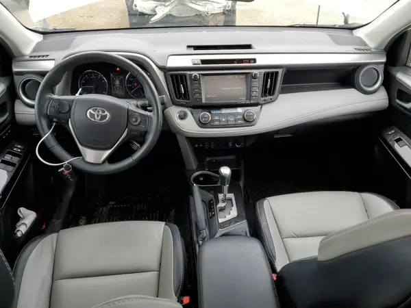 2T3DFREV4HW618633 2017 TOYOTA RAV 4 - Image 8