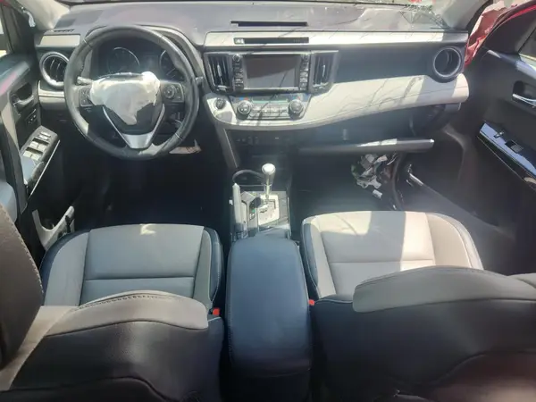 2T3DFREV4HW691419 2017 TOYOTA RAV 4 - Image 8