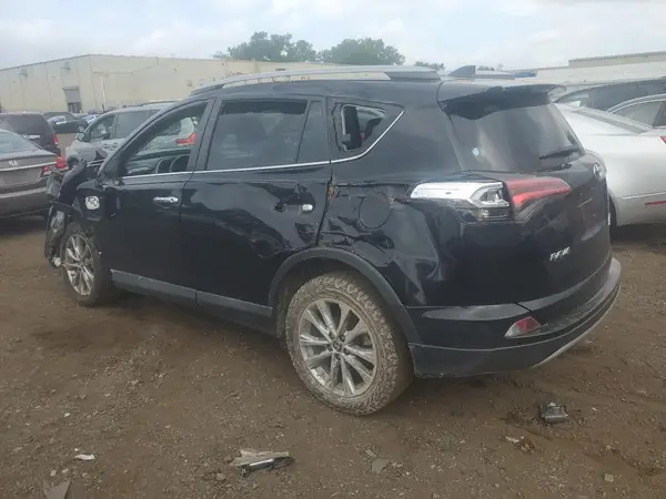 2T3DFREV4JW723355 2018 TOYOTA RAV 4 - Image 2