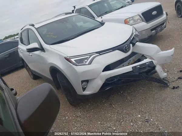 2T3DFREV4JW769655 2018 TOYOTA RAV 4 - Image 1