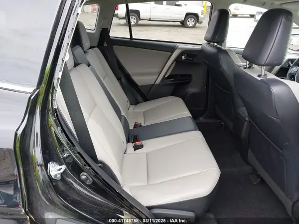 2T3DFREV5GW425891 2016 TOYOTA RAV 4 - Image 8