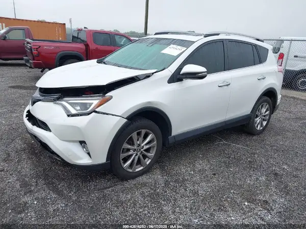 2T3DFREV5HW641855 2017 TOYOTA RAV 4 - Image 2