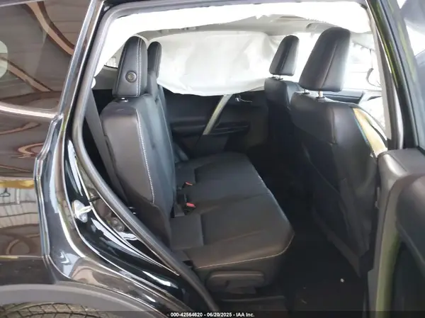 2T3DFREV5JW781605 2018 TOYOTA RAV 4 - Image 8