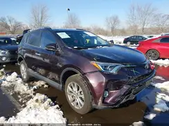 2T3DFREV5JW831760 2018 TOYOTA RAV 4