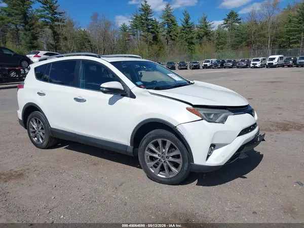 2T3DFREV6HW560315 2017 TOYOTA RAV 4 - Image 1