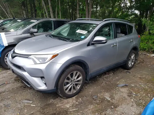 2T3DFREV6HW679028 2017 TOYOTA RAV 4 - Image 1