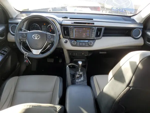 2T3DFREV7HW600515 2017 TOYOTA RAV 4 - Image 8