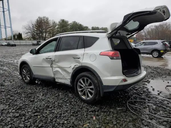 2T3DFREV7HW636009 2017 TOYOTA RAV 4 - Image 2