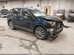 2T3DFREV7JW750758 2018 TOYOTA RAV 4