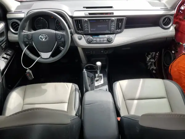 2T3DFREV8HW685249 2017 TOYOTA RAV 4 - Image 8