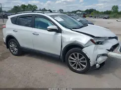2T3DFREV8HW687423 2017 TOYOTA RAV 4
