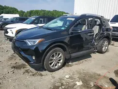 2T3DFREV8JW824740 2018 TOYOTA RAV 4