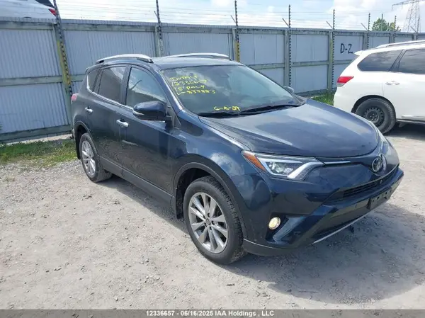 2T3DFREV8JW835883 2018 TOYOTA RAV 4 - Image 1