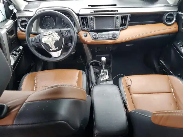 2T3DFREV8JW856216 2018 TOYOTA RAV 4 - Image 8