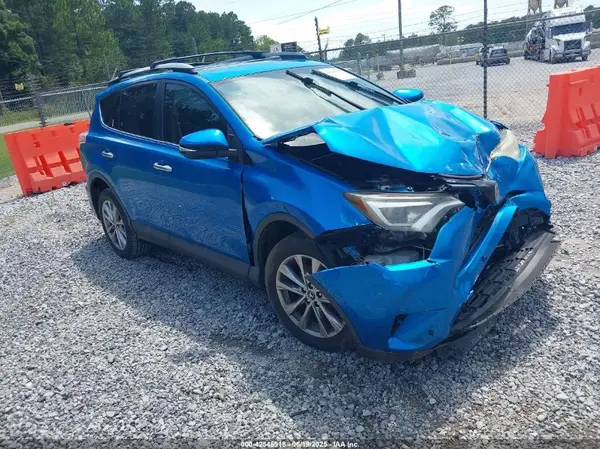 2T3DFREV9HW548207 2017 TOYOTA RAV 4 - Image 1