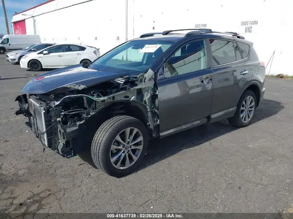 2T3DFREV9HW584916 2017 TOYOTA RAV 4 - Image 2