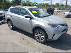 2T3DFREV9JW752060 2018 TOYOTA RAV 4