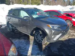 2T3DFREV9JW758442 2018 TOYOTA RAV 4