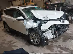 2T3DFREV9JW766895 2018 TOYOTA RAV 4