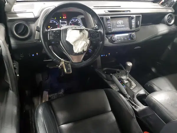 2T3DFREVXHW550726 2017 TOYOTA RAV 4 - Image 8