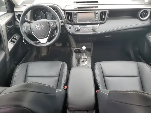 2T3DFREVXHW604767 2017 TOYOTA RAV 4 - Image 8