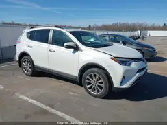 2T3DFREVXJW744307 2018 TOYOTA RAV 4