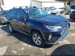 2T3DWRFV1KW028752 2019 TOYOTA RAV 4