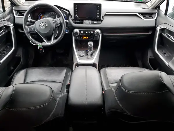 2T3DWRFV1LW075877 2020 TOYOTA RAV 4 - Image 8