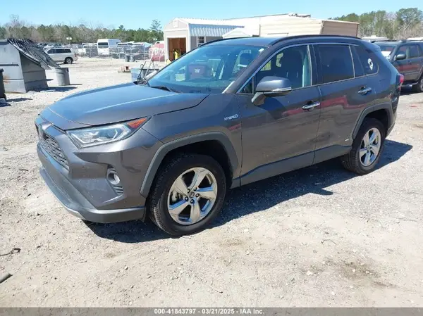 2T3DWRFV3LW086170 2020 TOYOTA RAV 4 - Image 2