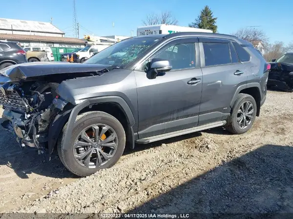 2T3DWRFV5RW190698 2024 TOYOTA RAV 4 - Image 2