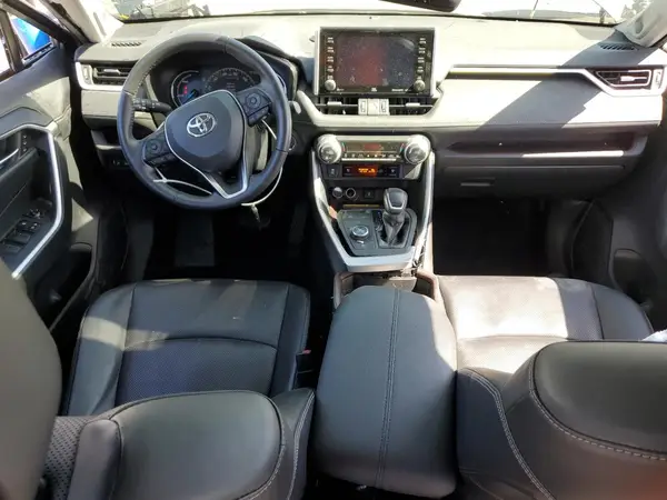 2T3DWRFV7LW071543 2020 TOYOTA RAV 4 - Image 8